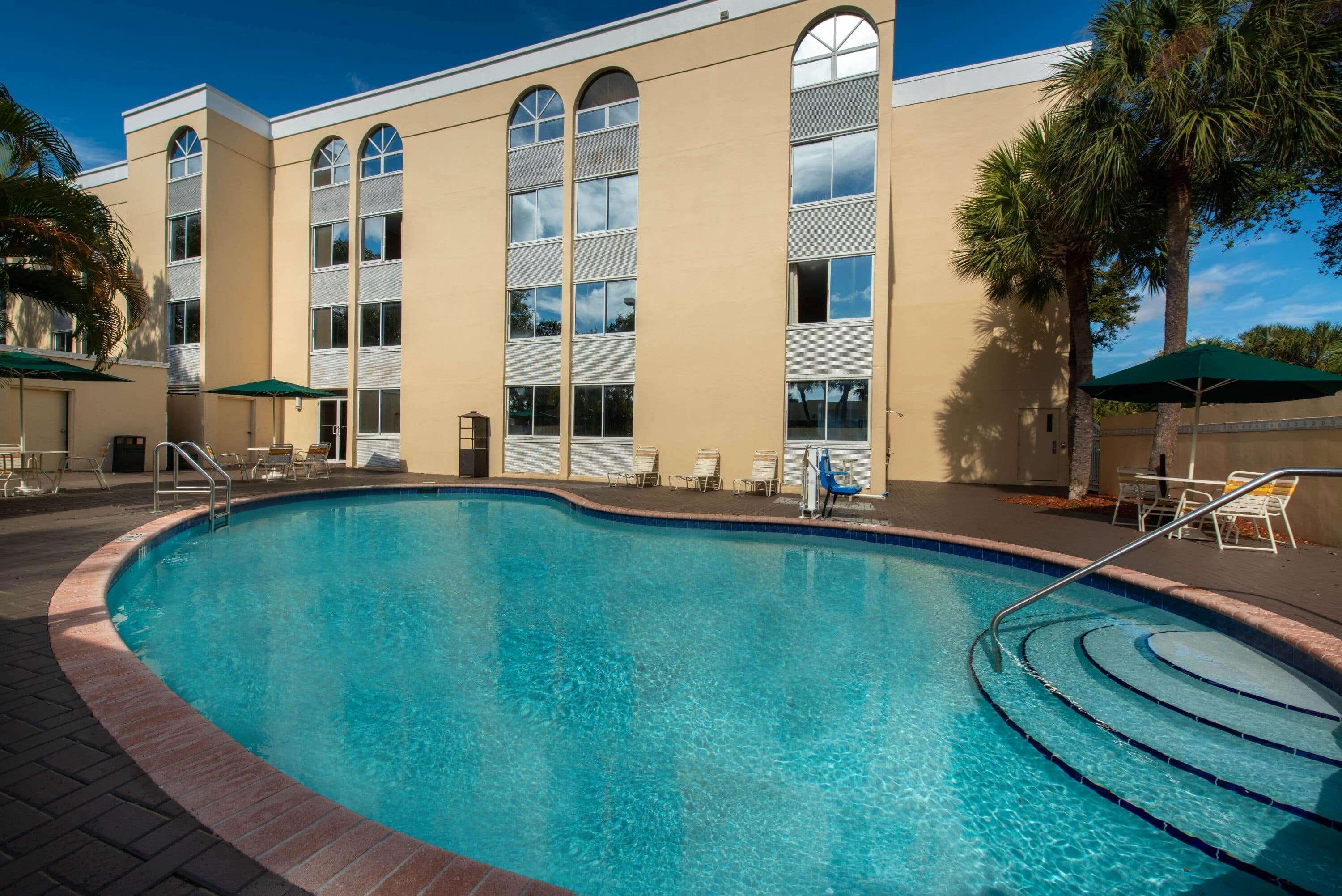 La Quinta I-95 Deerfield Beach - Next To The Home Depot & Behind The Wawa Exterior photo